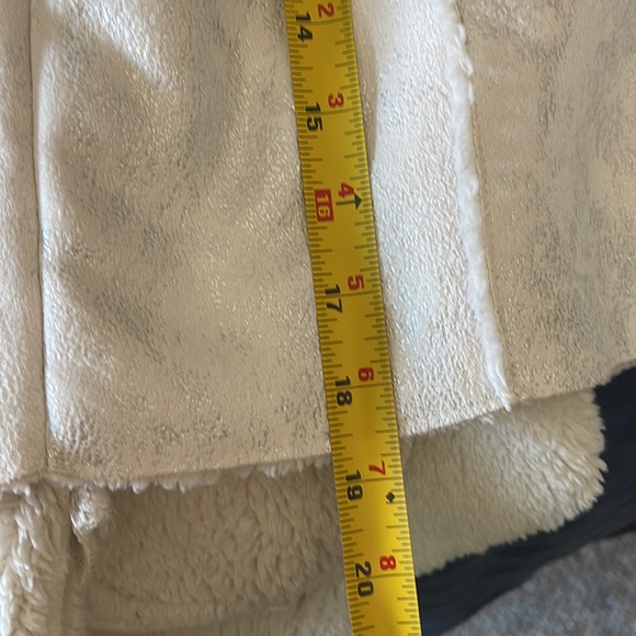 Sherpa Vest White - Picture 5 of 7